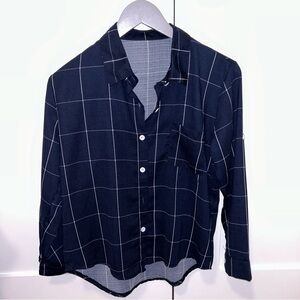 One Size White Grid Navy Blouse